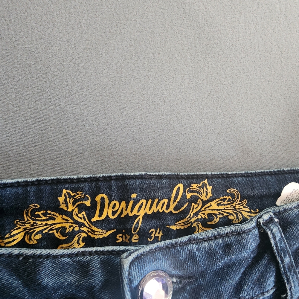 Desigual Exotic Jeans Floral Art Dark Wash Denim Size 34 - Picture 3 of 6
